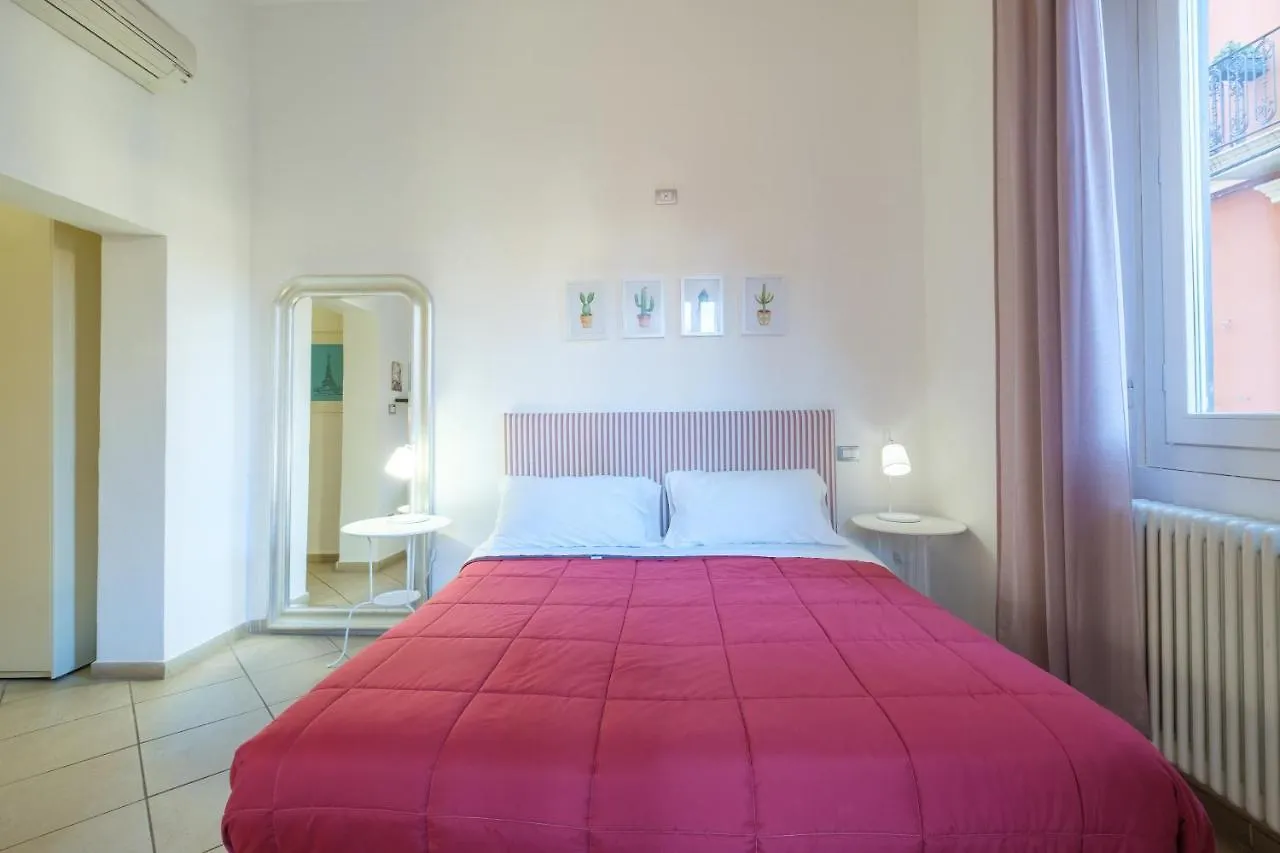 Daire Residenza Ariosto By Studio Vita Bolonya İtalya